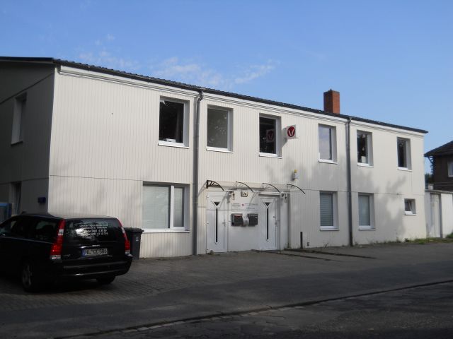 Foto unseres Gebäudes von der Straßenseite Foto unseres Gebäudes von der Straßenseite